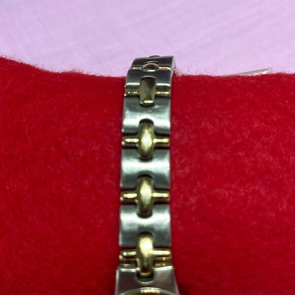 Citizen Ladies Stainless Steel Two-Tone Oval Face Watch Size: 6 1/2" - Picture 6 of 9